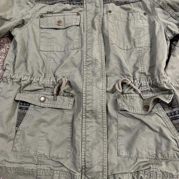 American Rag Olive Patterned Jacket - Picture 11 of 16